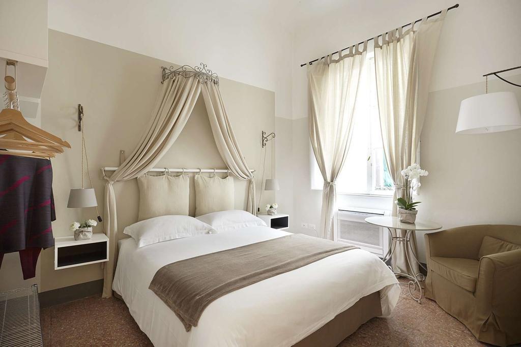 Yome - Your In Florencia